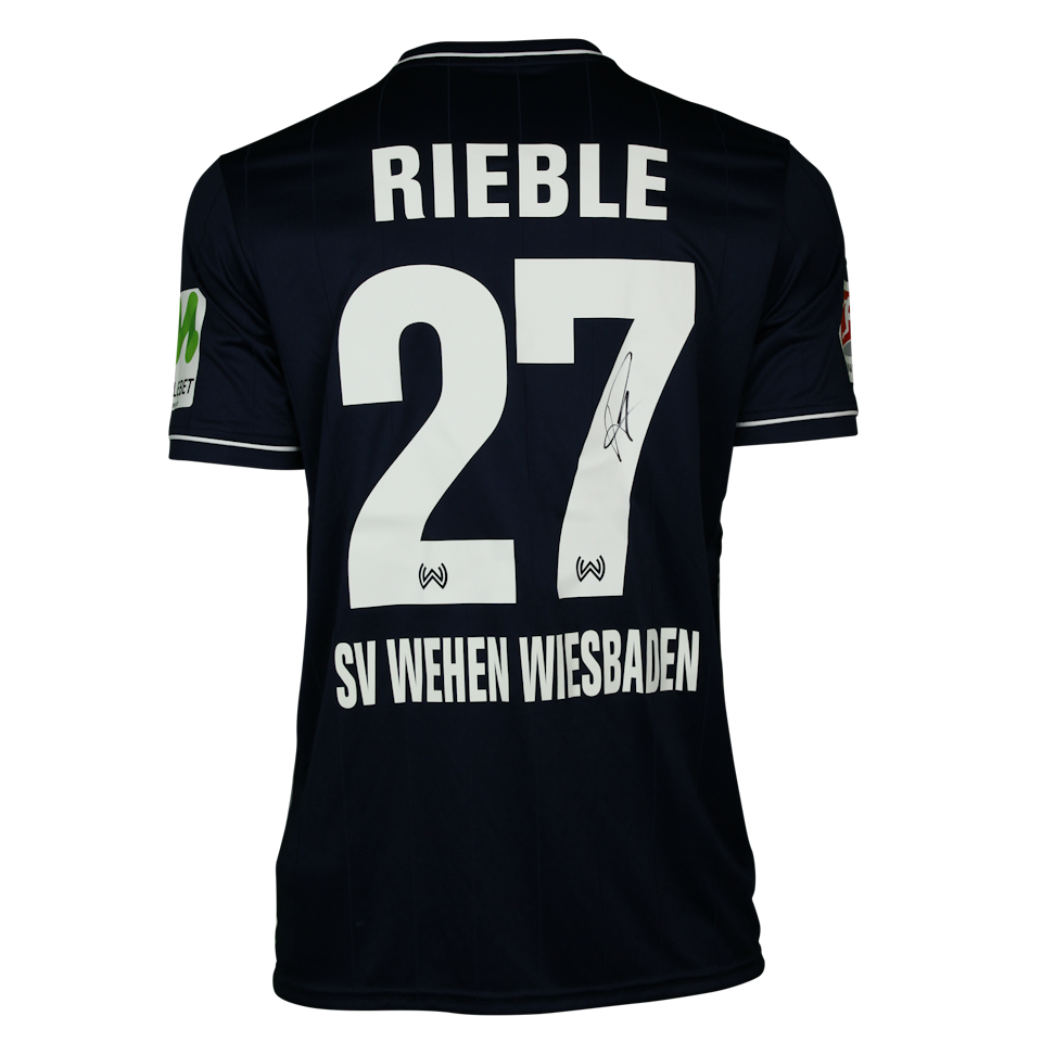 Nico Rieble Wehen Wiesbaden shirt