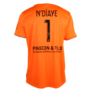 Massamba Ndiaye Clermont Foot 63 shirt