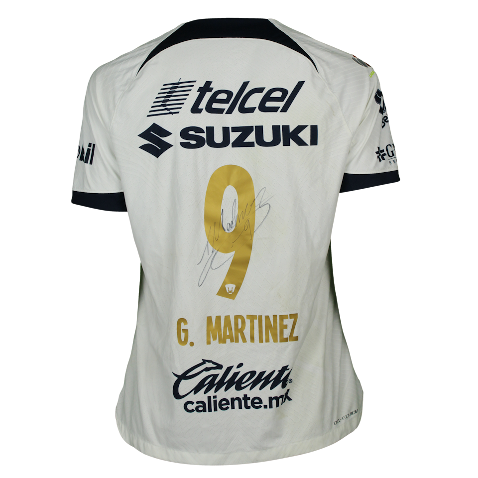 Guillermo Martinez Ayala Pumas shirt