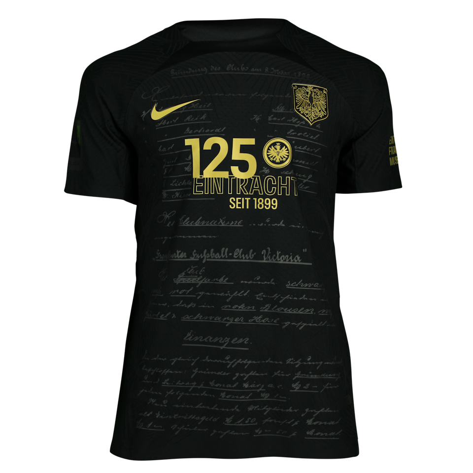 Timothy Chandler Eintracht Frankfurt shirt