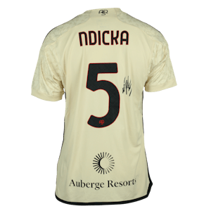 Obite Evan N'Dicka AS Roma shirt