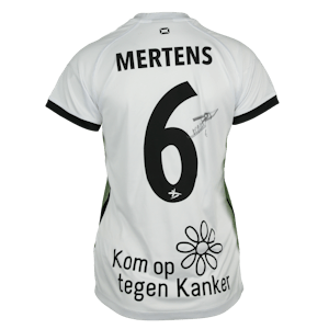 Zenia Mertens