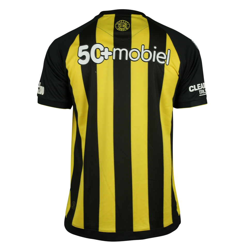 Squad Signed Shirt | Vitesse