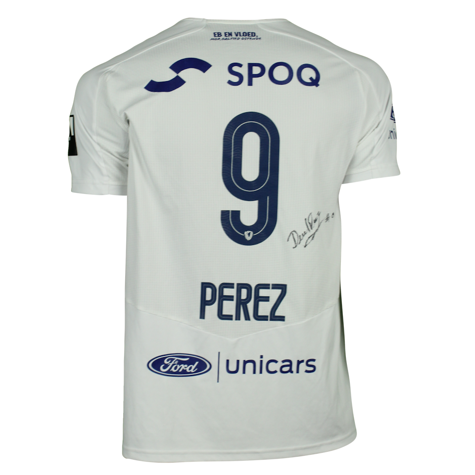 Daniel Pérez KV Oostende shirt