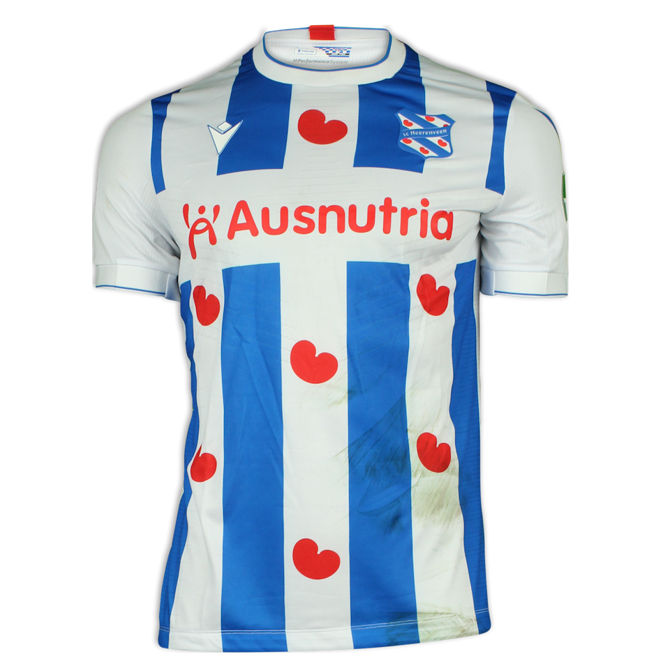 Che Nunnely SC Heerenveen shirt