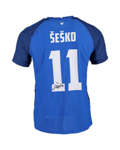Benjamin Šeško Slovenia jersey
