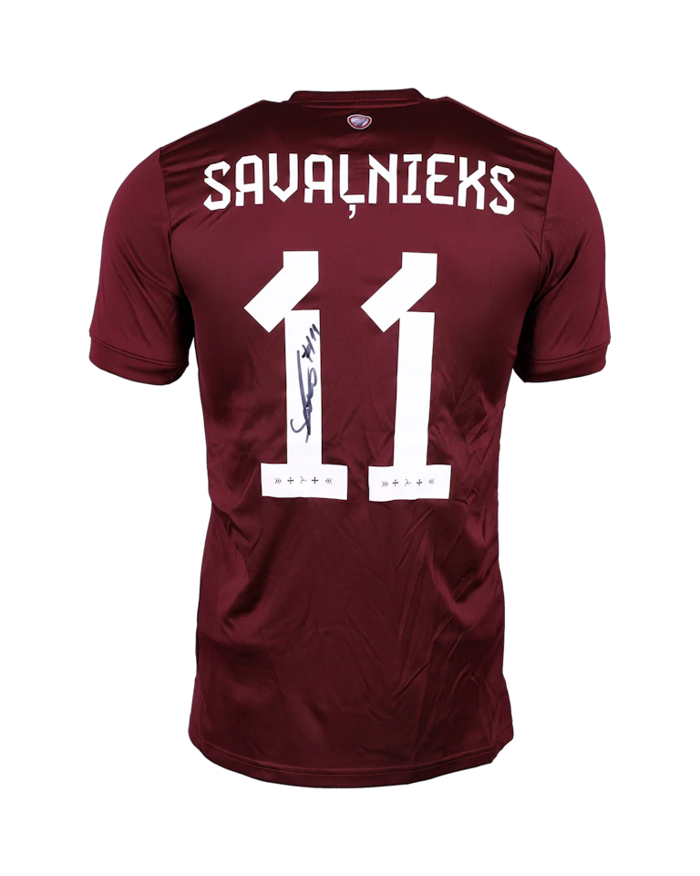 Roberts Savaļnieks Latvia shirt