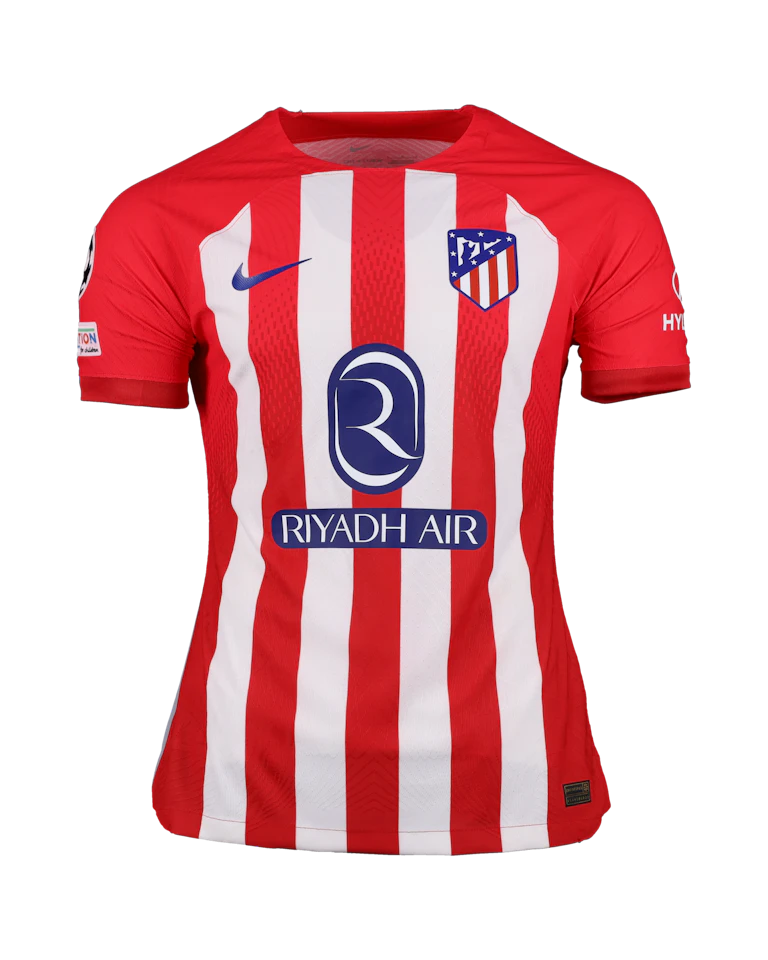 Pablo Barrios Rivas Atlético de Madrid のシャツ