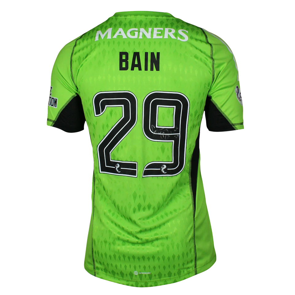 来自Celtic的Scott Bain球衣