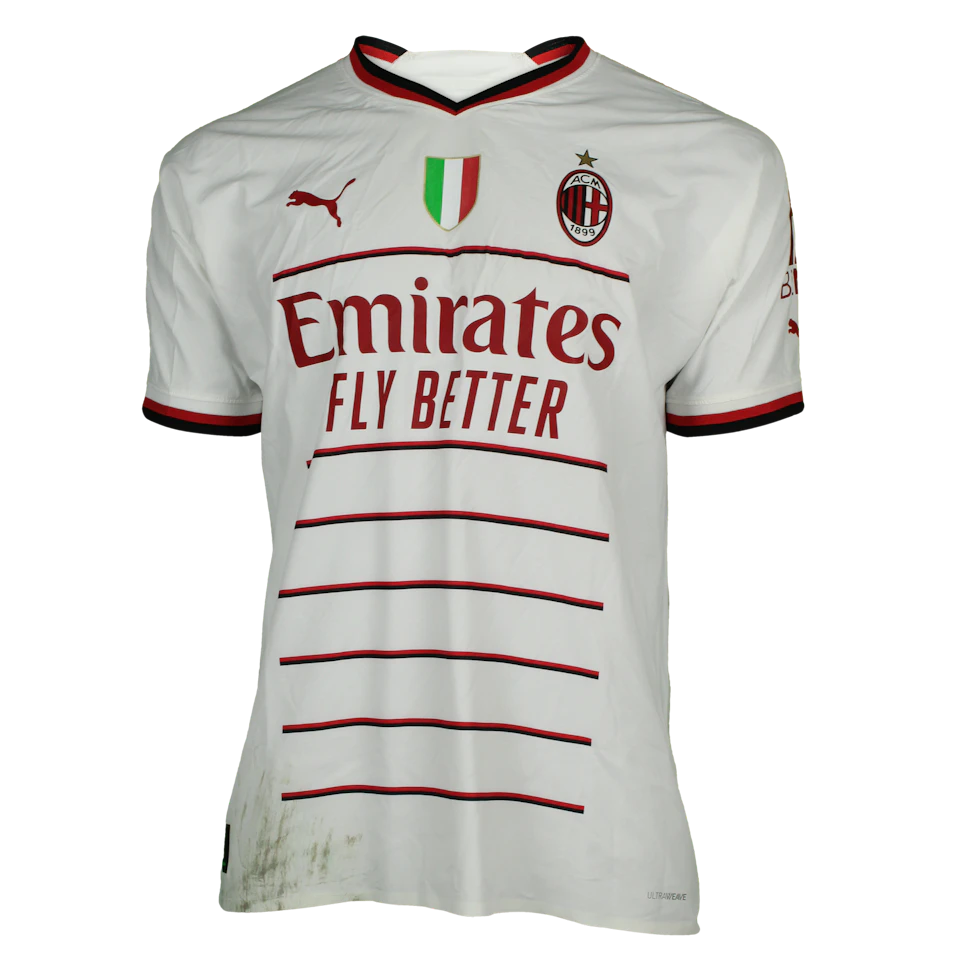 Fikayo Tomori AC Milan shirt