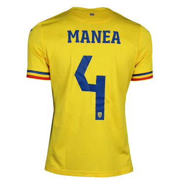 Shirt van Cristian Manea Romania