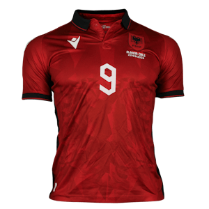Jasir Asani Albania のシャツ