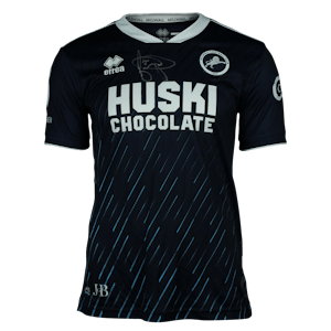Joe Bryan Millwall forması