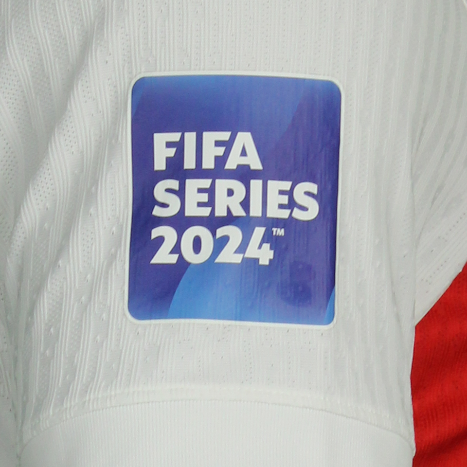 Nikola Vlašić Croatia jersey