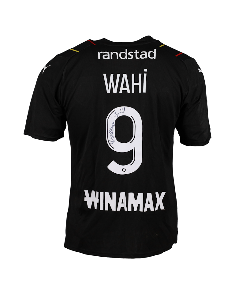 Elye Wahi RC Lens forması