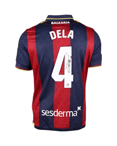 Adrián De la Fuente Levante UD shirt