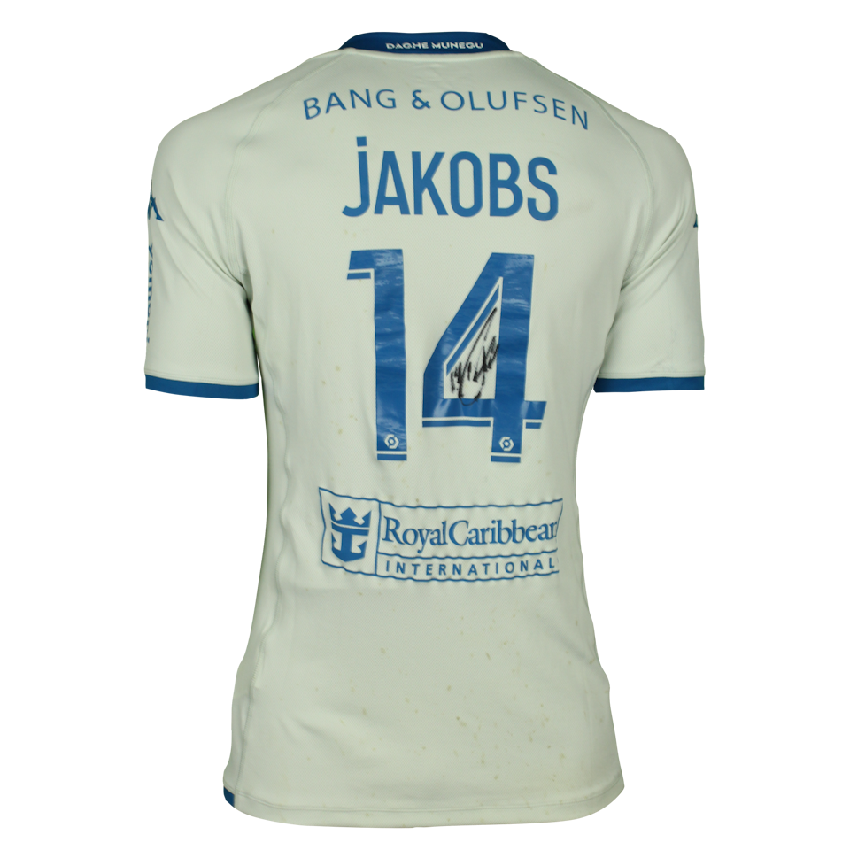 Ismail Jakobs AS Monaco forması