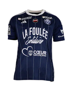 Les Girondins de Bordeaux dévoilent les nouveaux maillots pour la saison 2025-2026 Les Girondins de Bordeaux dévoilent les nouveaux maillots pour la saison 2025-2026