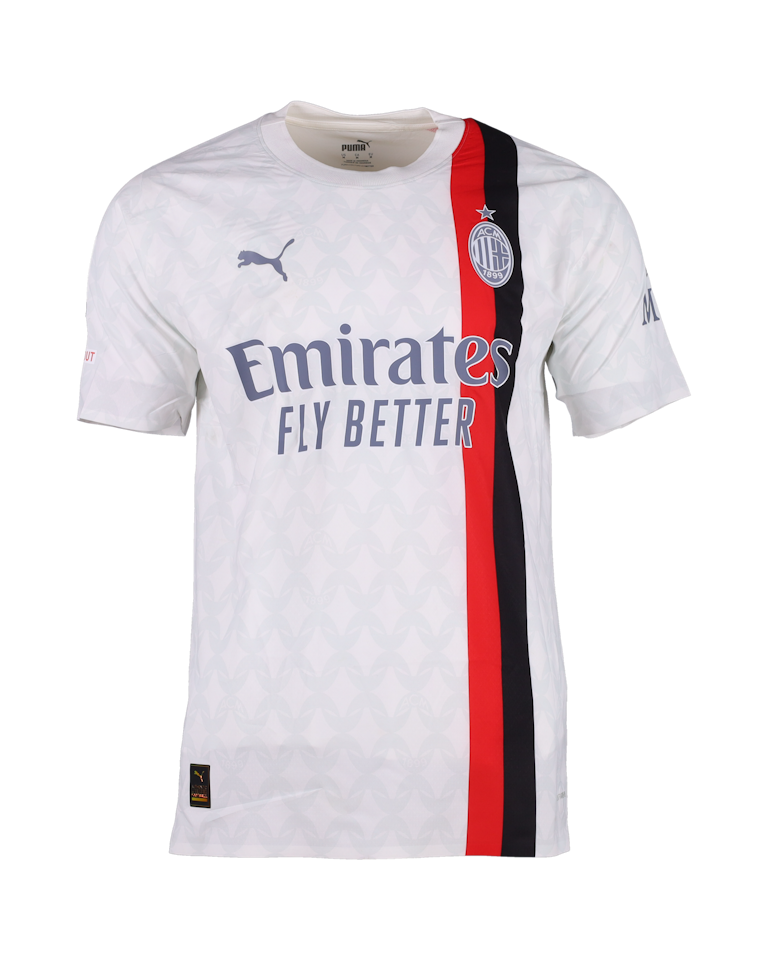Ismaël Bennacer AC Milan shirt