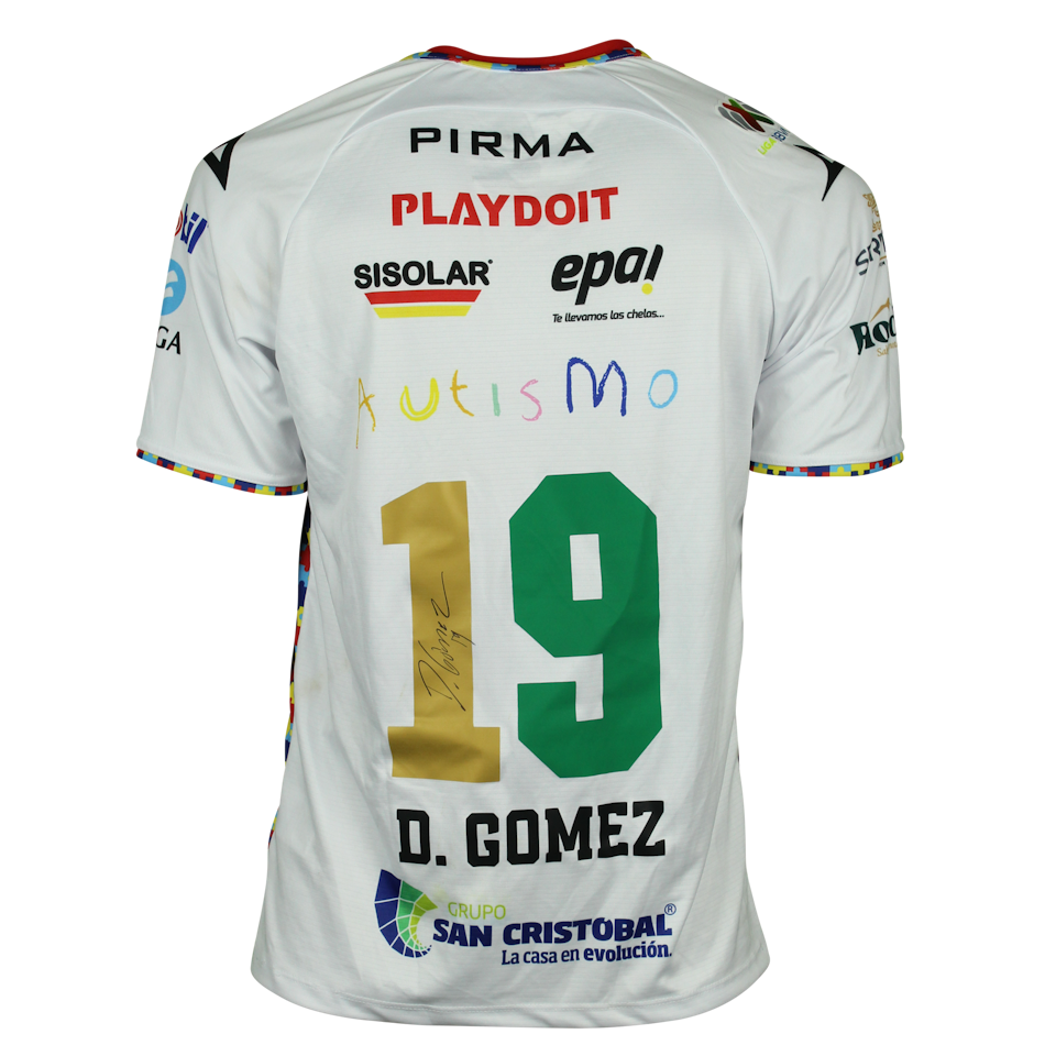 Diego Gómez Necaxa shirt