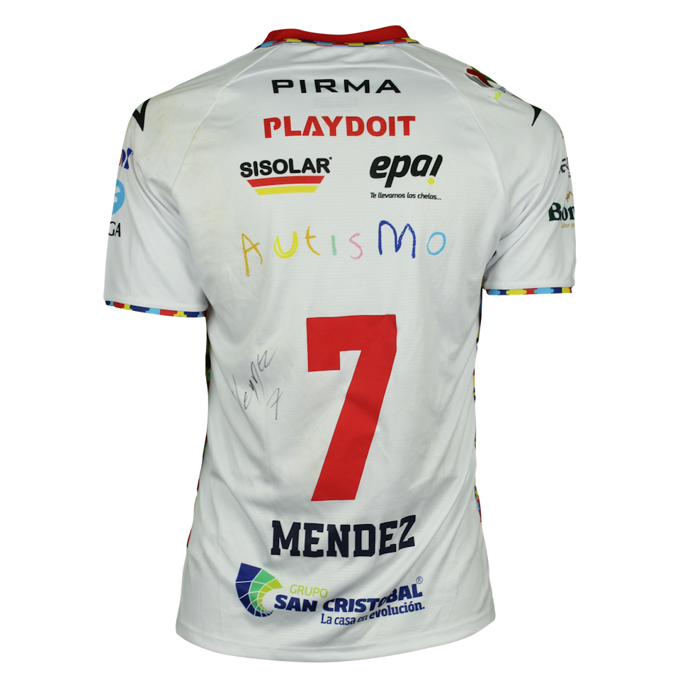 Edgar Antonio Méndez Ortega Necaxa shirt