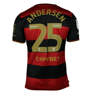 Lucas Andersen Queens Park Rangers camisa.