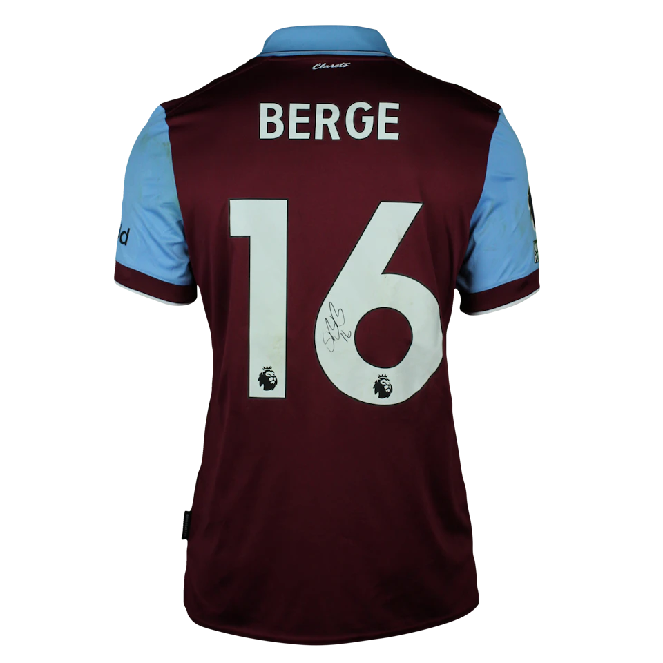 Burnley 팀의 Sander Berge 셔츠