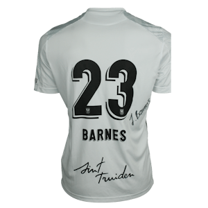 STVV-Trikot von Joselpho Barnes