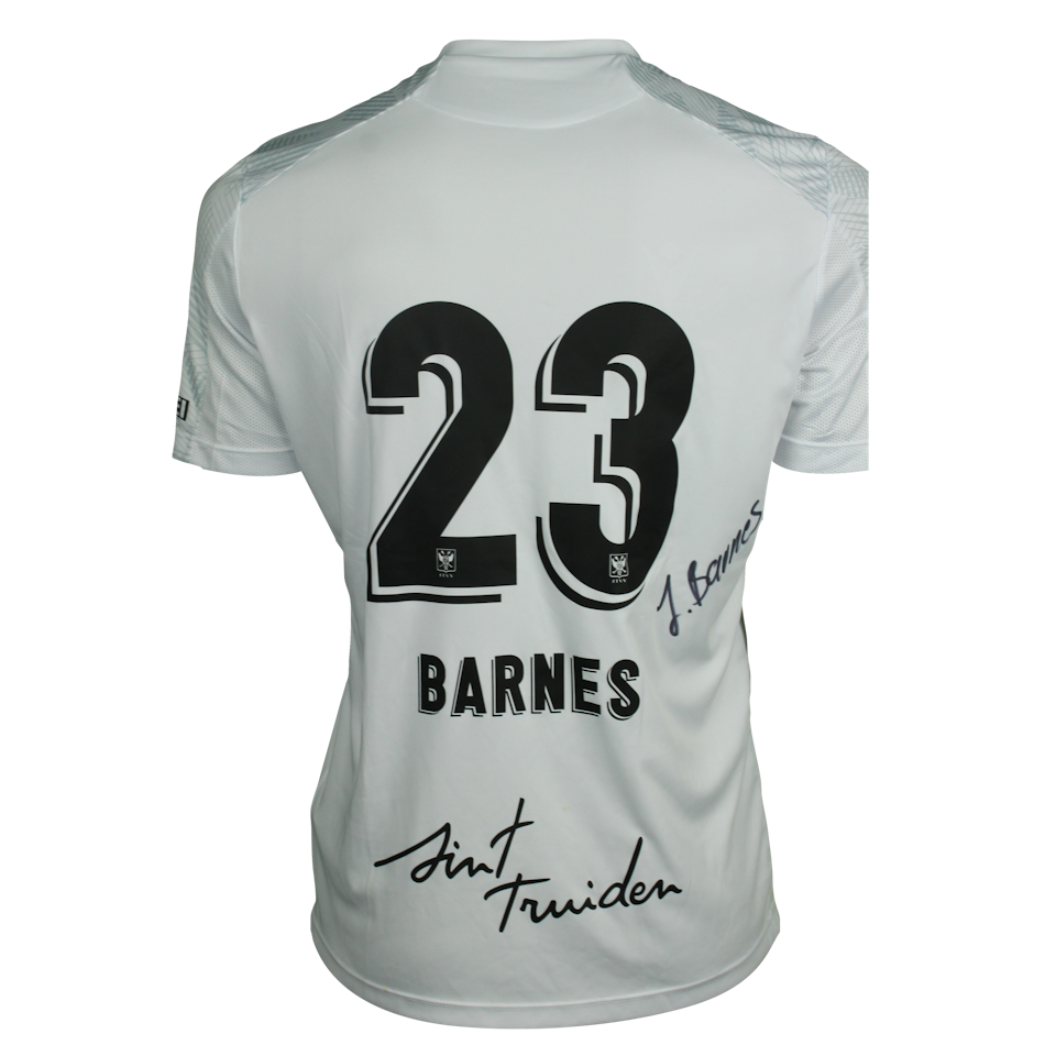 STVV-Trikot von Joselpho Barnes