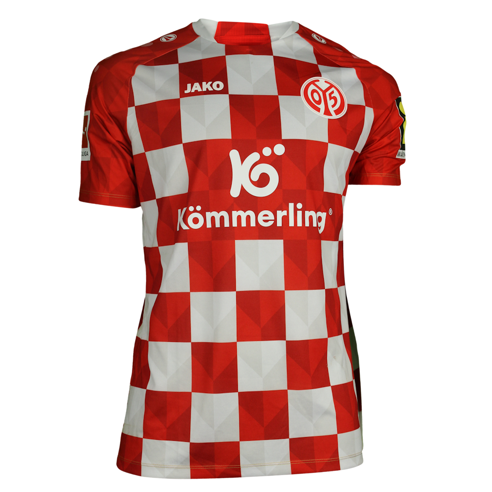 Jonathan Burkardt Mainz 05 shirt