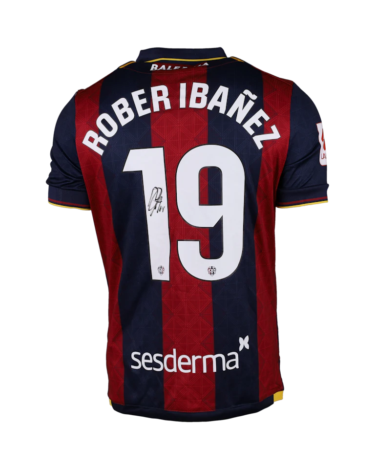 Robert Ibáñez Castro Levante UD shirt