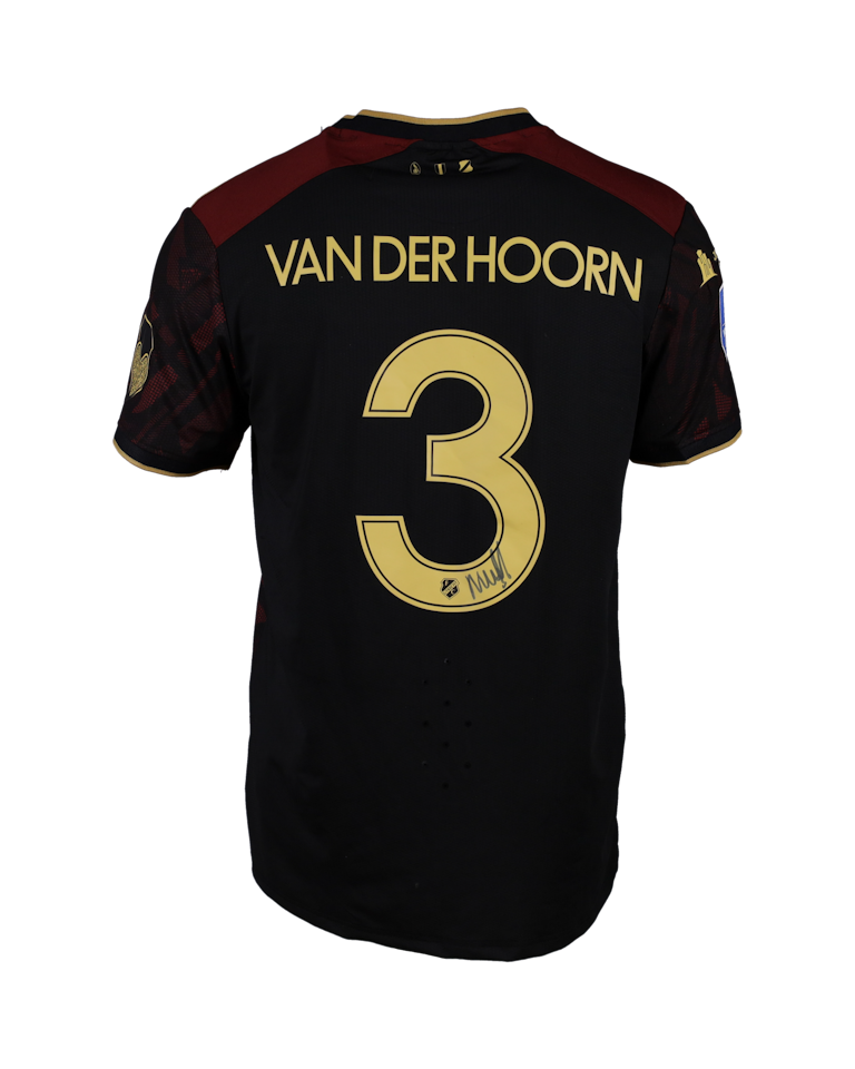 Mike van der Hoorn FC Utrecht shirt
