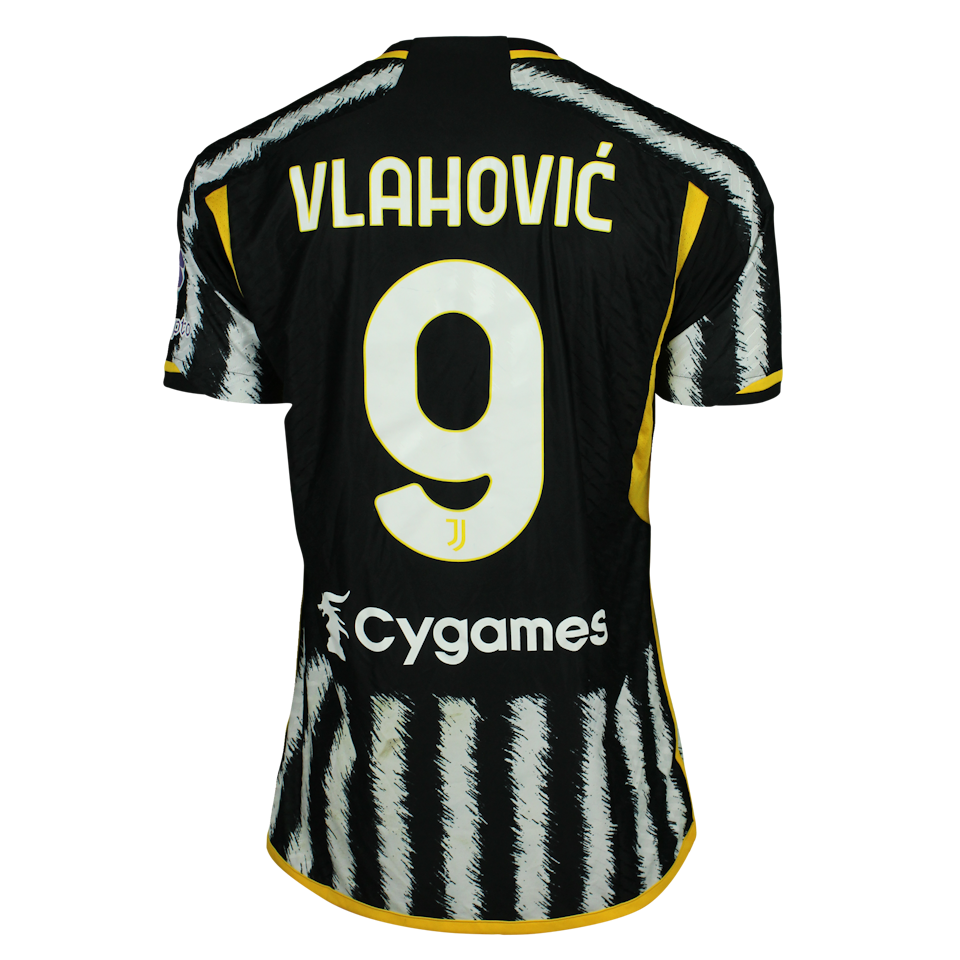 Dušan Vlahović Juventus FC shirt