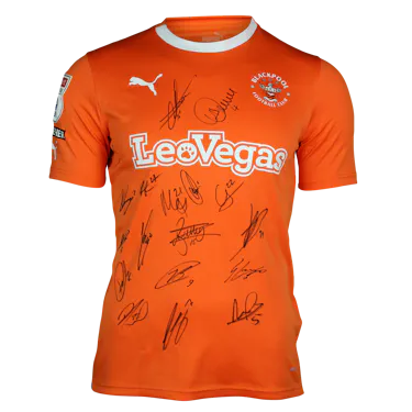 Squad Signed Shirt | Blackpool