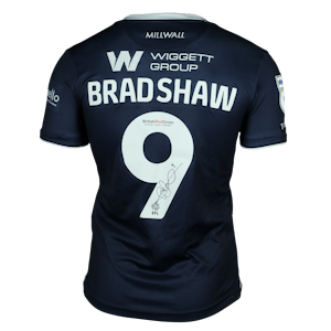Tom Bradshaw Millwall shirt