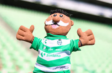 Bruno Amione Santos Laguna shirt