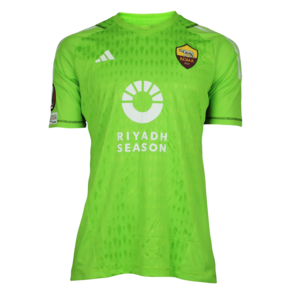 Mile Svilar AS Roma camisa.