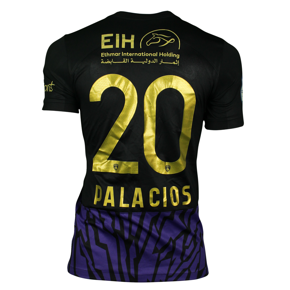 Julián Palacios Al Ain shirt