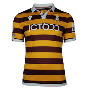 Brad Halliday Bradford City shirt