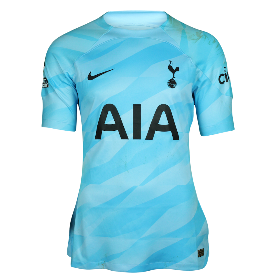 Guglielmo Vicario Tottenham Hotspur shirt