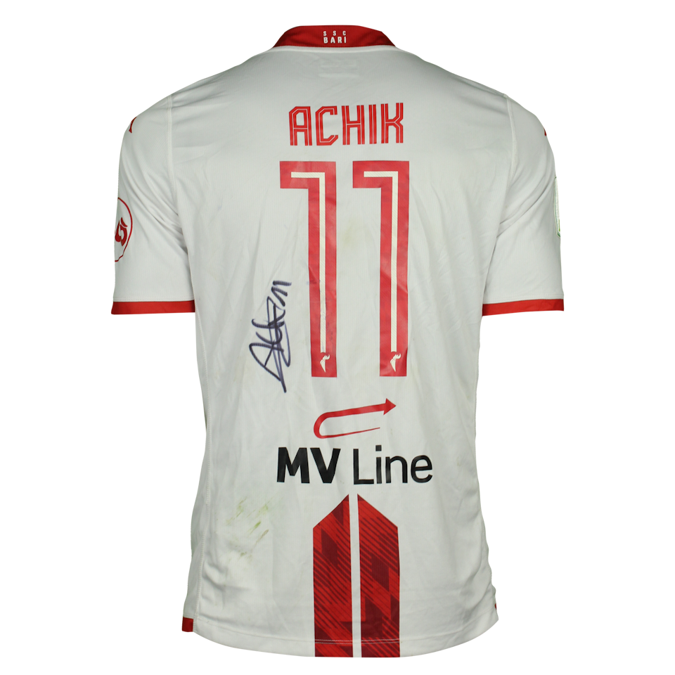 Ismail Achik S.S.C. Bari shirt