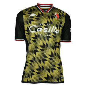 Brenno Oliveira Fraga Costa S.S.C. Bari camisa.
