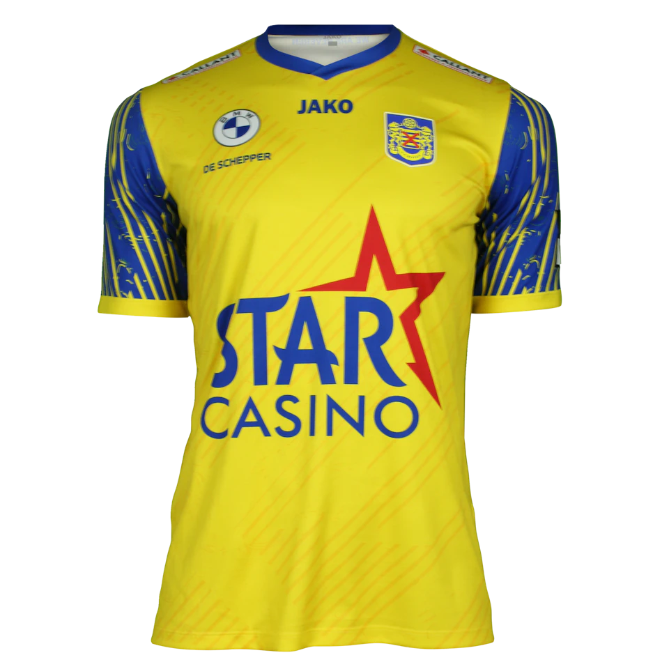 David Hrnčár S.K. Beveren shirt