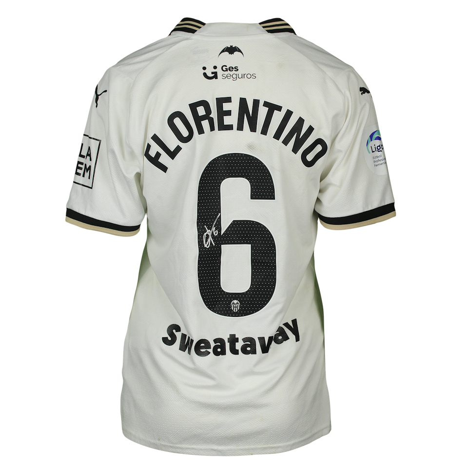 Claudia Florentino Vivó Valencia Women shirt