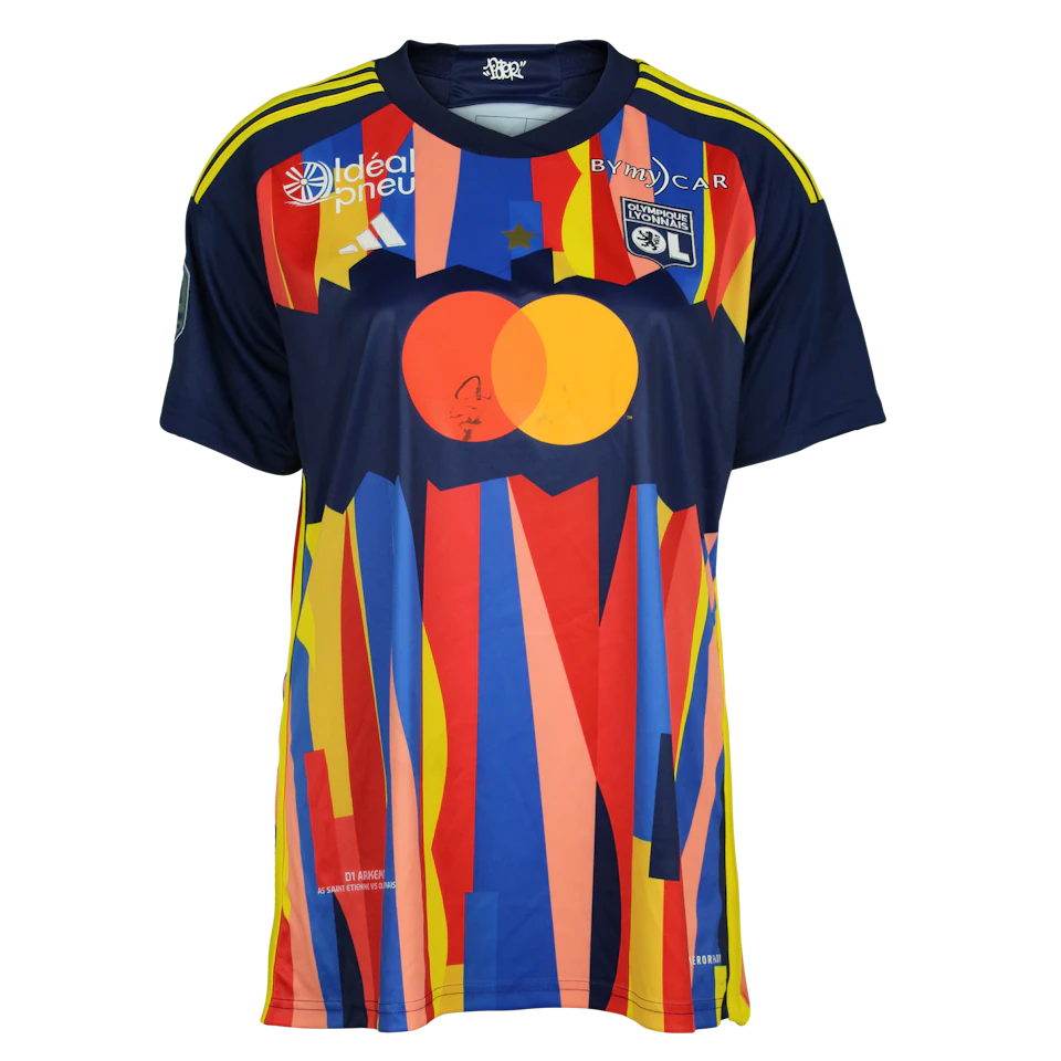 来自OL Lyonnes的Wendie Renard球衣