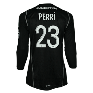 Lucas Perri Olympique Lyonnais forması