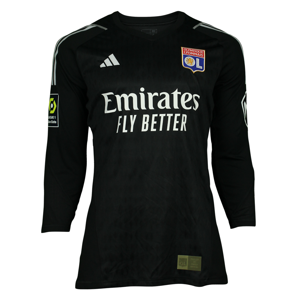 Lucas Perri Olympique Lyonnais forması