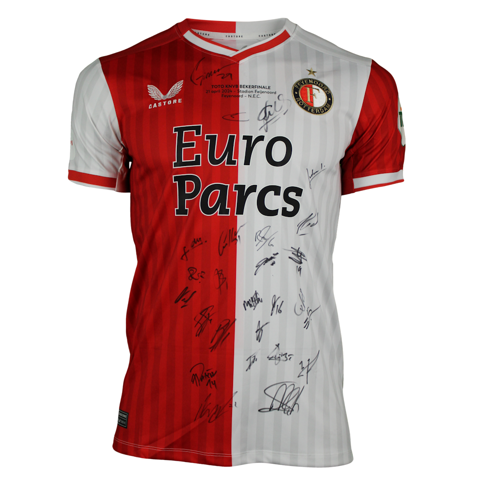 Squad Signed Shirt 1