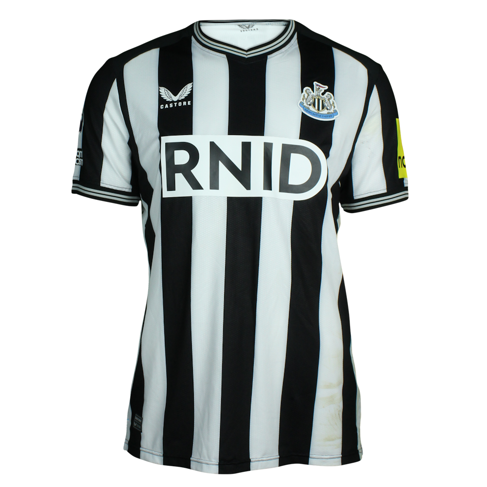 Fabian Schär Newcastle United jersey