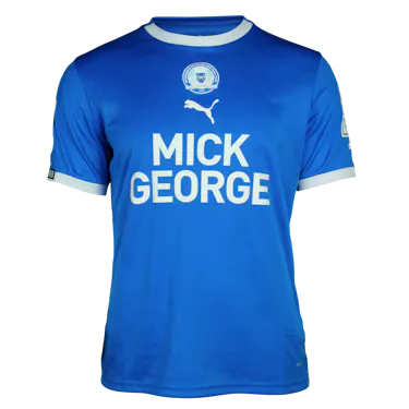 来自Peterborough United的Jonson Clarke-Harris球衣